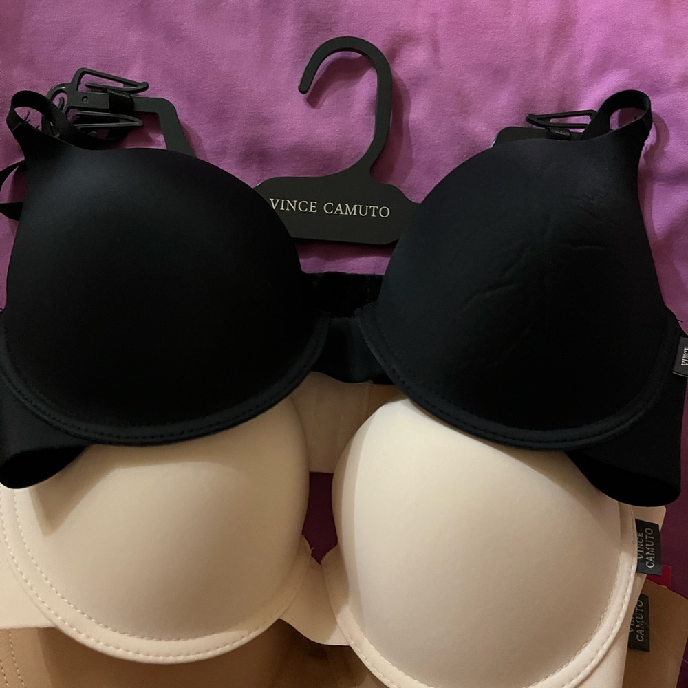 Vince Camuto Black and Cream Molded Cup Bras Intimates